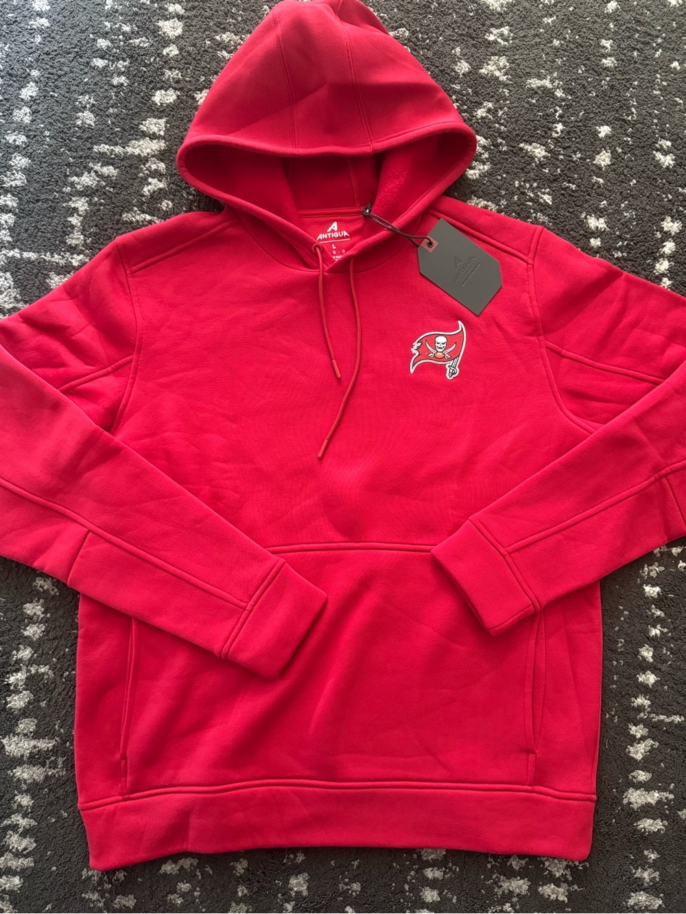 Tampa Bay Buccaneers Mid-weight Pullover Hoodie Sweatshirt